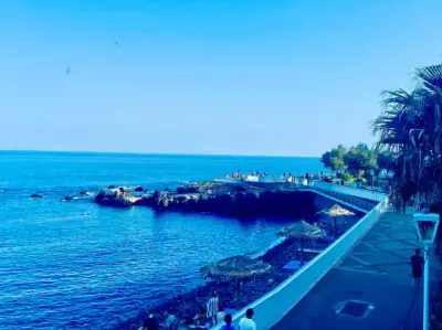 Live Cam: Reis Magos Beach | Caniço de Baixo thumbnail webcam thumbnail - preview of live camera in Caniço, Madeira