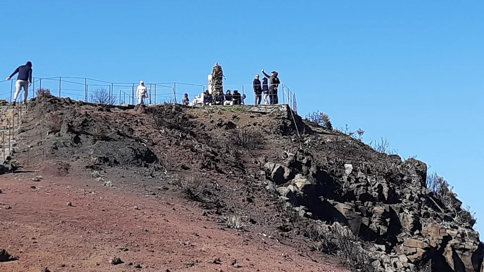 PR1.2 Vereda do Pico Ruivo, Madeira. Photo: Asurnipal, CC BY-SA 4.0, via Wikimedia Commons.